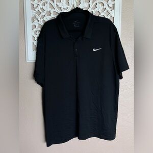Nike Men's Polo Shirt in Black